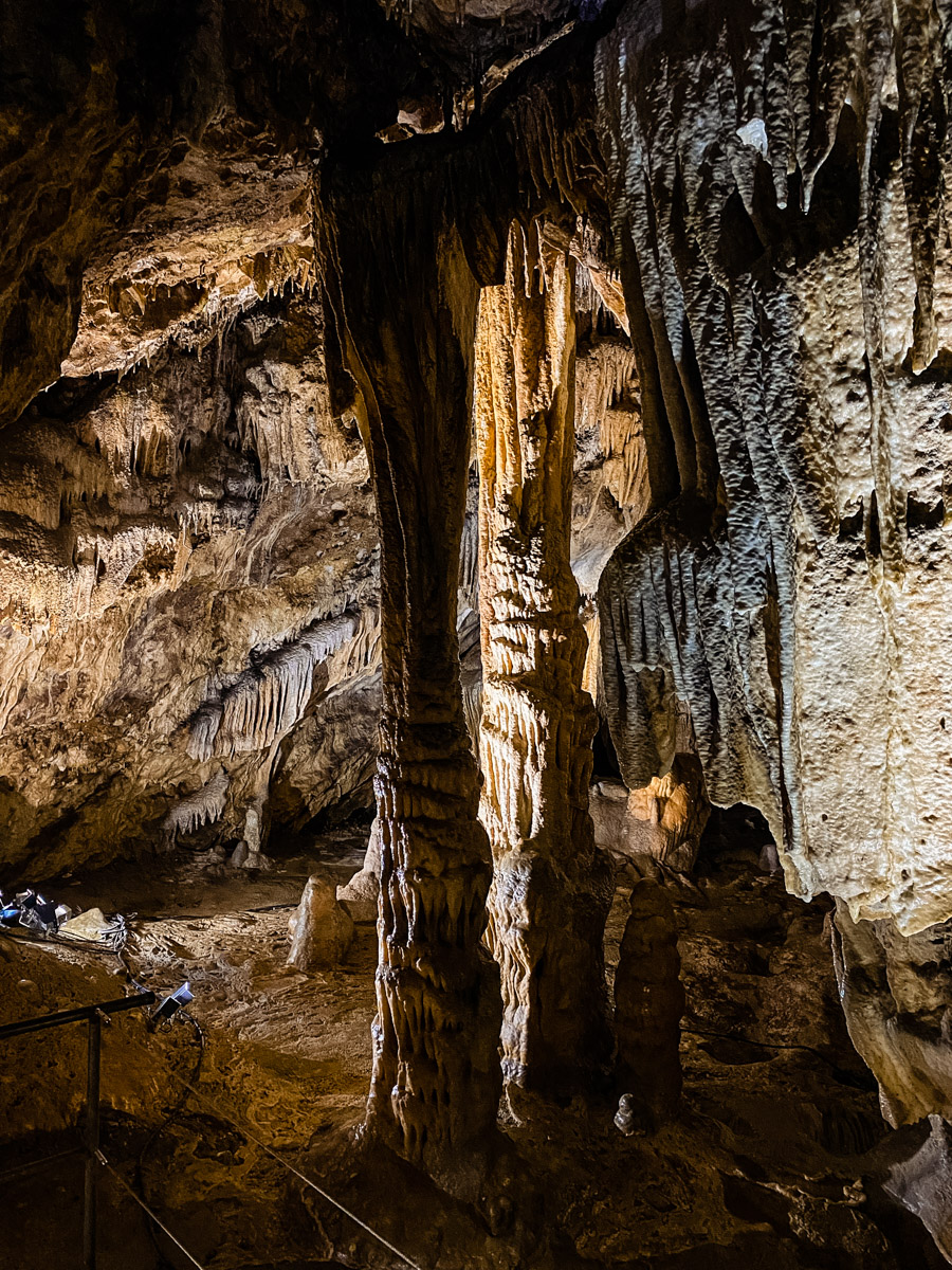 Jaskinie Han, Grotten van Han